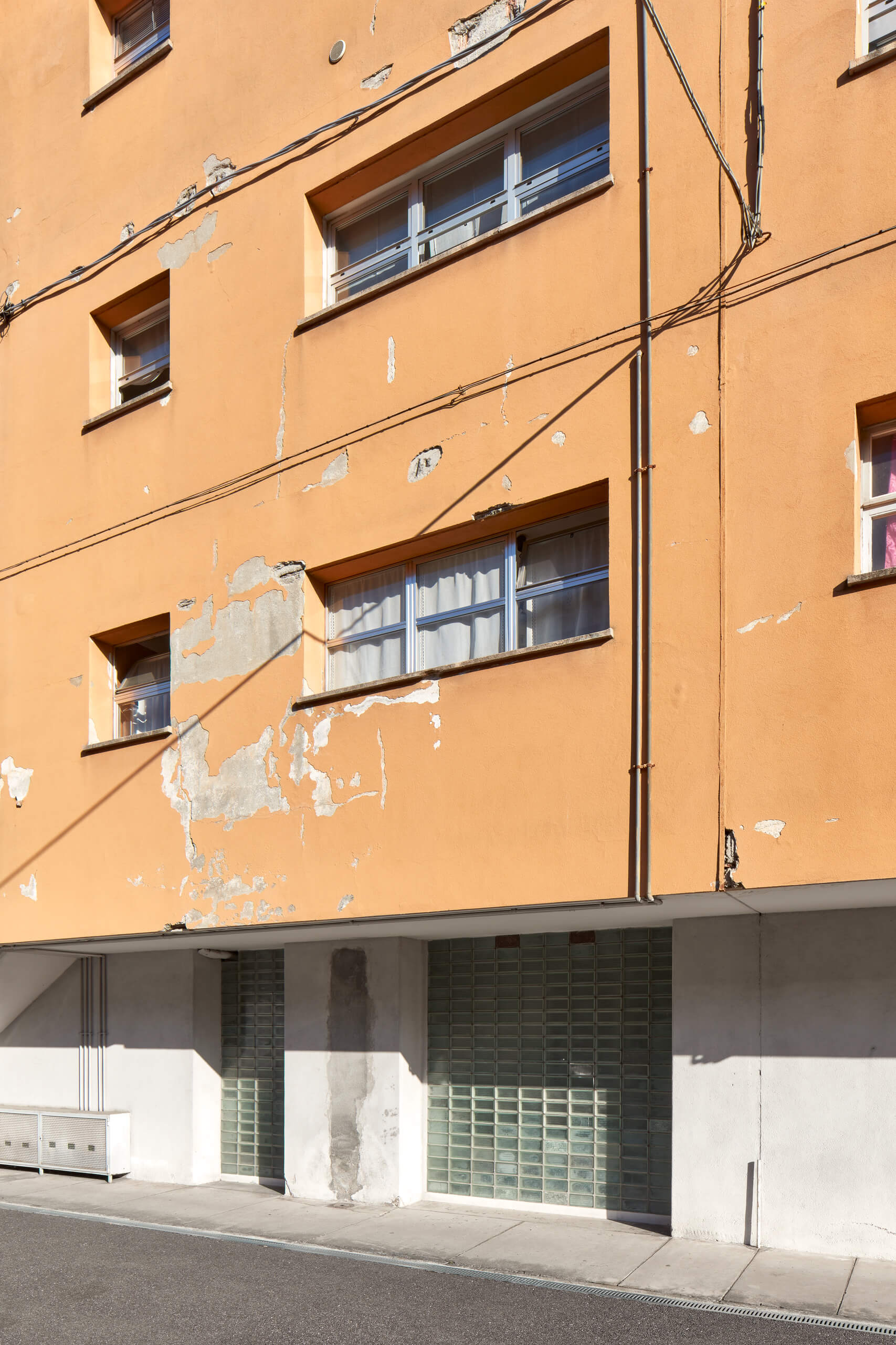 Federico_Covre_Casa_Popolare_Borgo_Olivetti_Figini_Pollini_1939-41_Ivrea_2020_10 Federico_Covre_Casa_Popolare_Borgo_Olivetti_Figini_Pollini_1939-41_Ivrea_2020_10