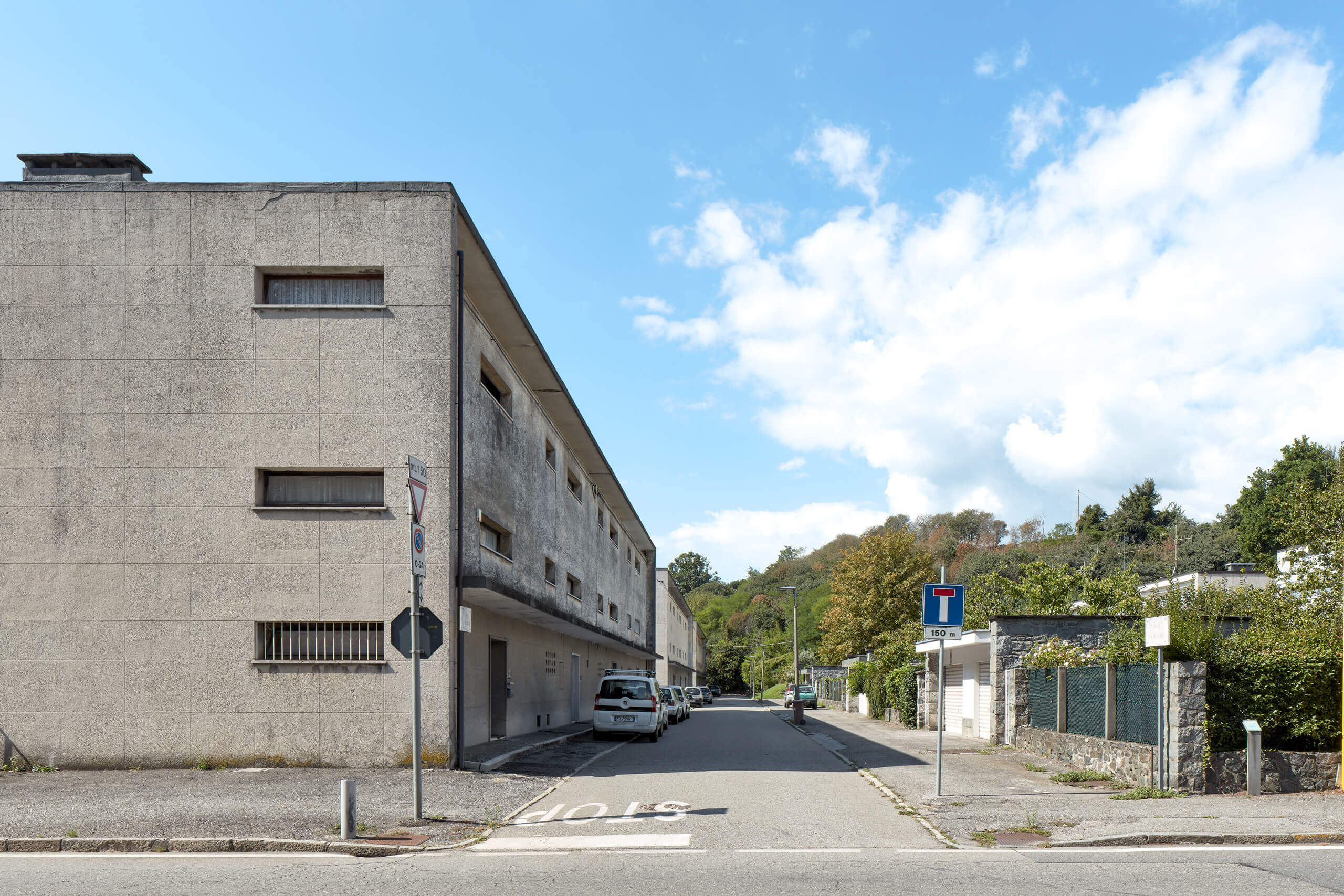 Case per Famiglie Numerose – Luigi Figini e Gino Pollini (1940) – Ivrea – Italy Case per Famiglie Numerose – Luigi Figini e Gino Pollini (1940) – Ivrea – Italy