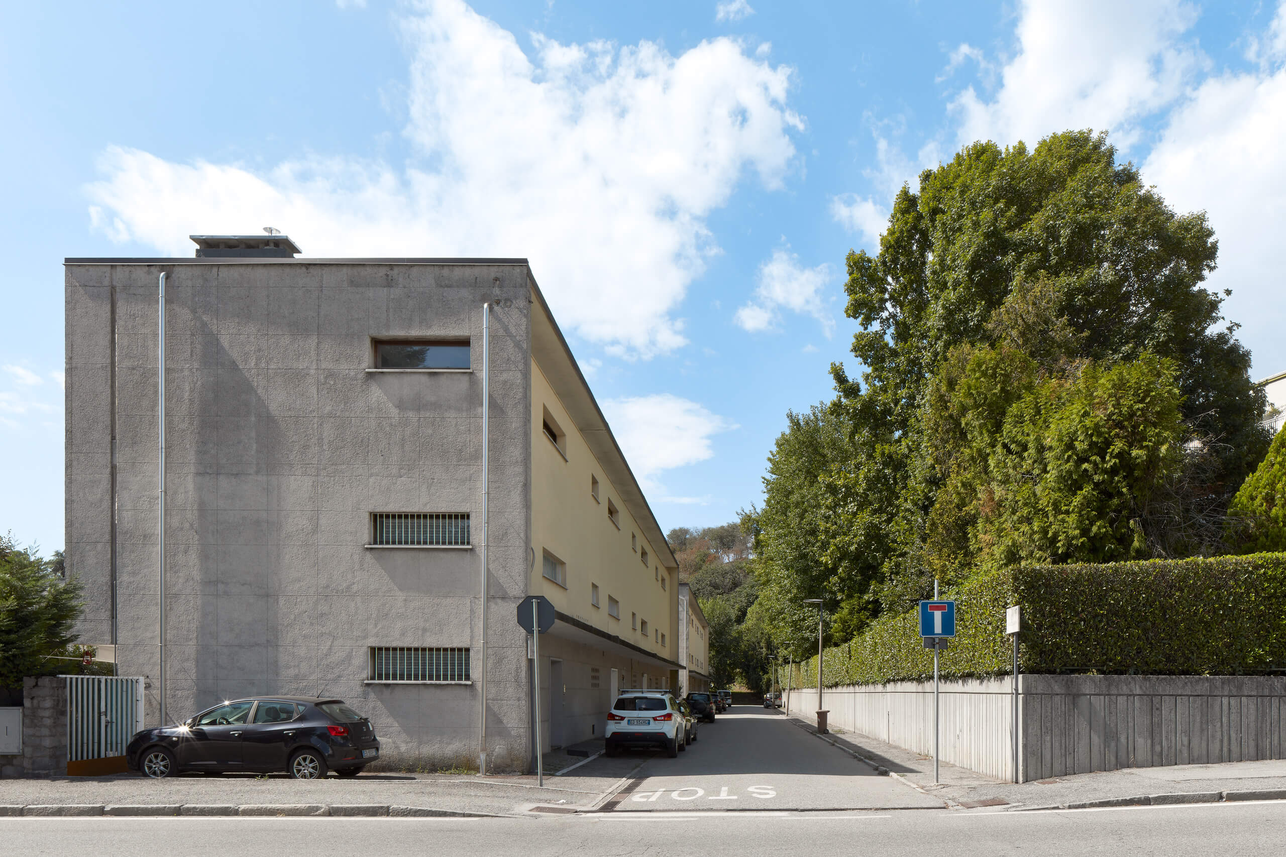Case per Famiglie Numerose – Luigi Figini e Gino Pollini (1940) – Ivrea – Italy Case per Famiglie Numerose – Luigi Figini e Gino Pollini (1940) – Ivrea – Italy