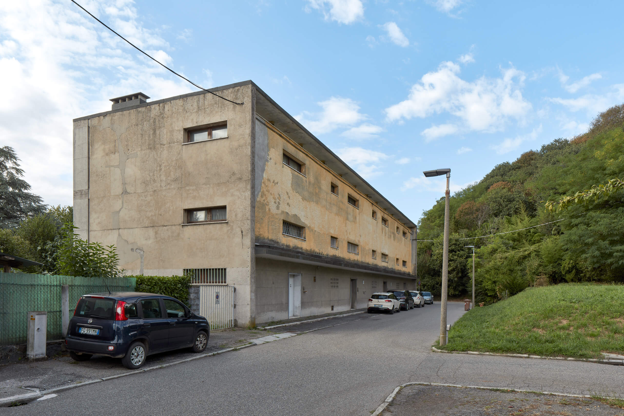 Case per Famiglie Numerose – Luigi Figini e Gino Pollini (1940) – Ivrea – Italy Case per Famiglie Numerose – Luigi Figini e Gino Pollini (1940) – Ivrea – Italy