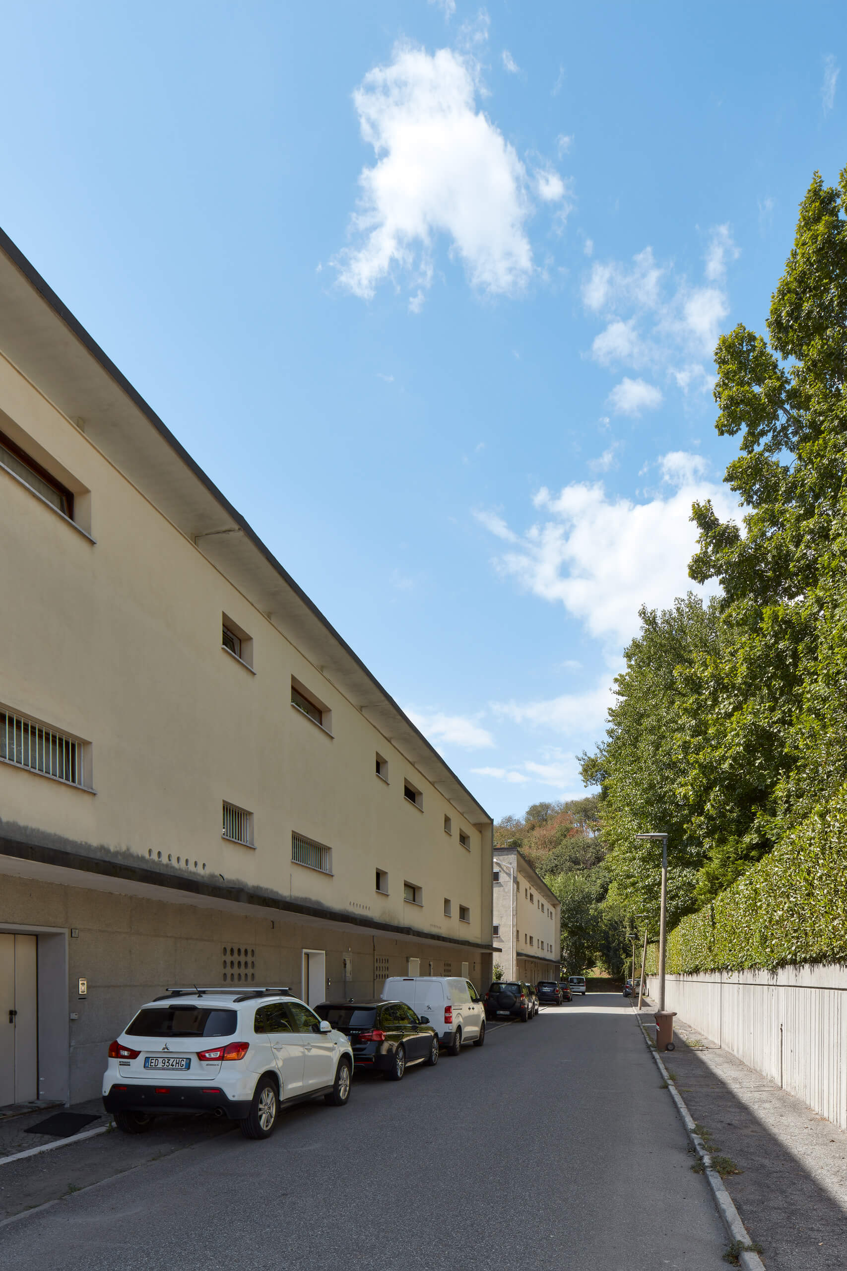 Case per Famiglie Numerose – Luigi Figini e Gino Pollini (1940) – Ivrea – Italy Case per Famiglie Numerose – Luigi Figini e Gino Pollini (1940) – Ivrea – Italy