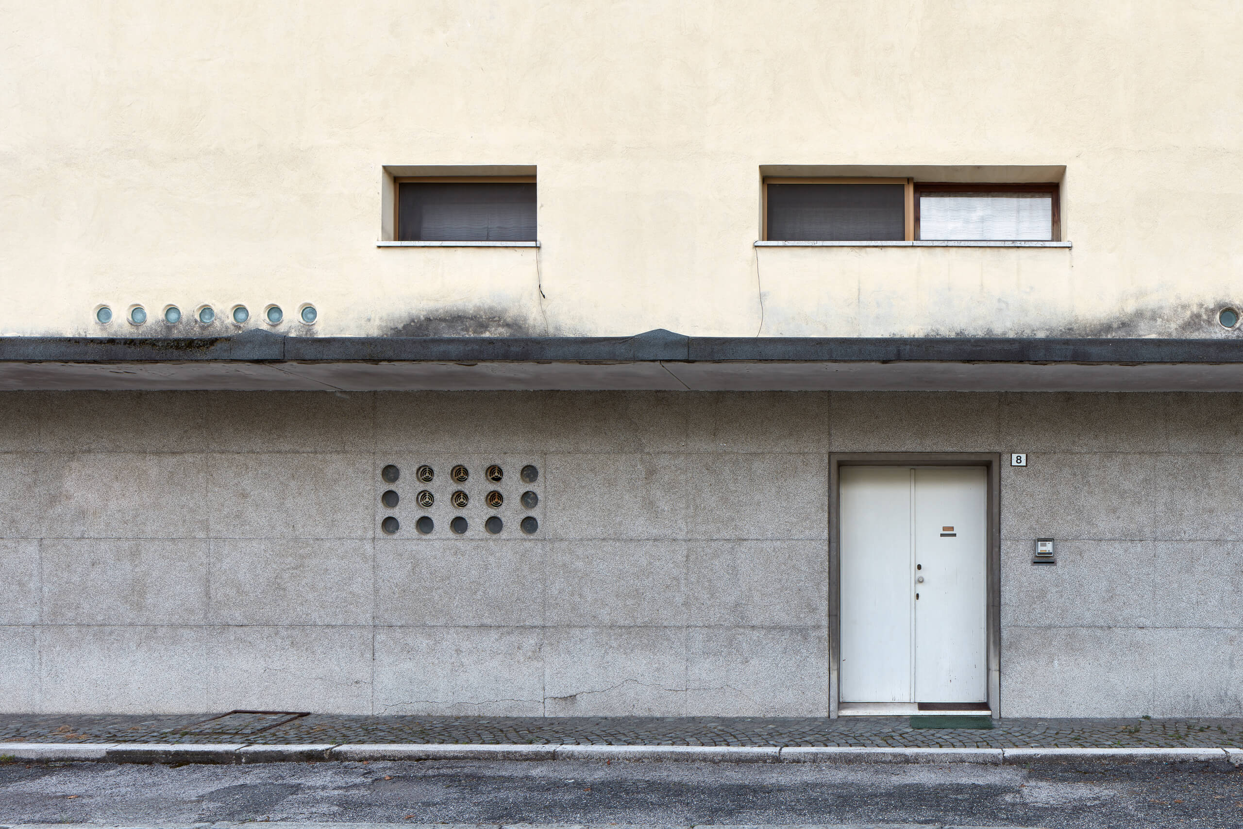 Case per Famiglie Numerose – Luigi Figini e Gino Pollini (1940) – Ivrea – Italy Case per Famiglie Numerose – Luigi Figini e Gino Pollini (1940) – Ivrea – Italy