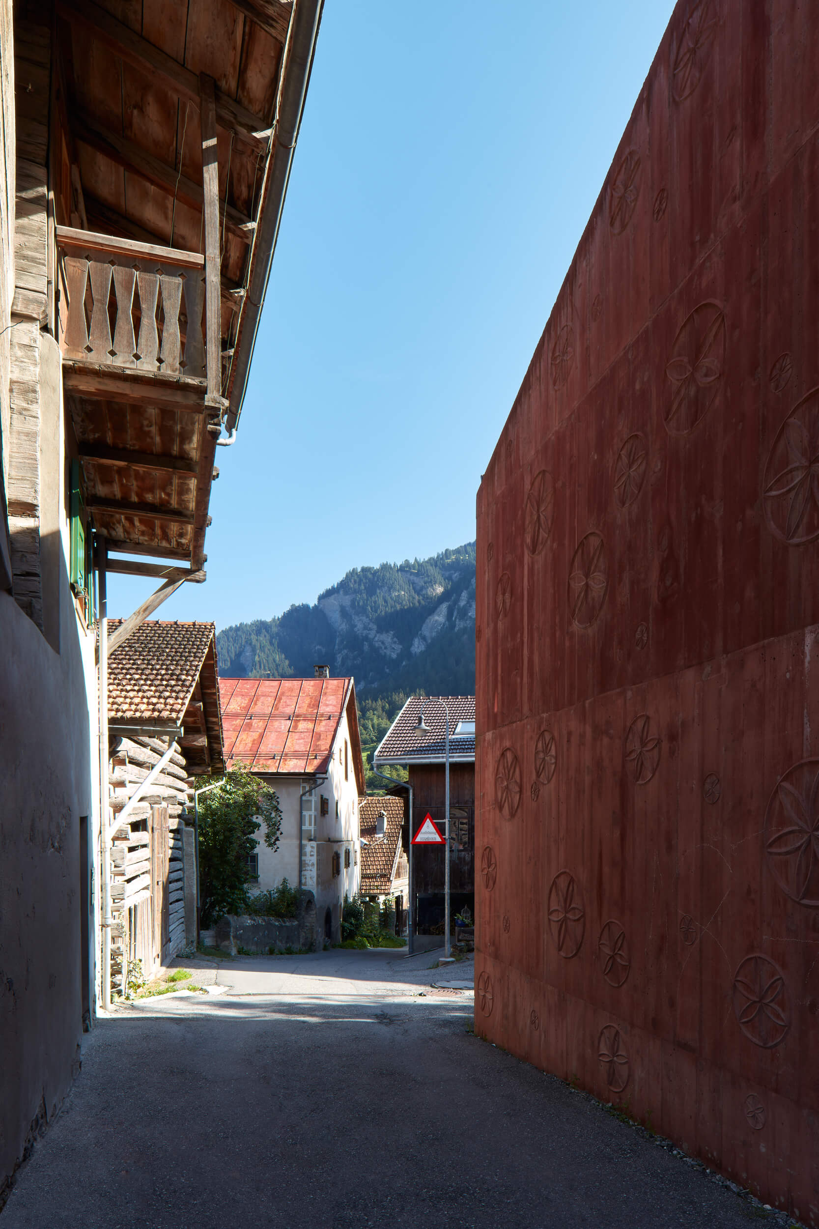 Federico_Covre_Valerio_Olgiati_Atelier_Bardill_Scharans_CH_2019_01 Federico_Covre_Valerio_Olgiati_Atelier_Bardill_Scharans_CH_2019_01