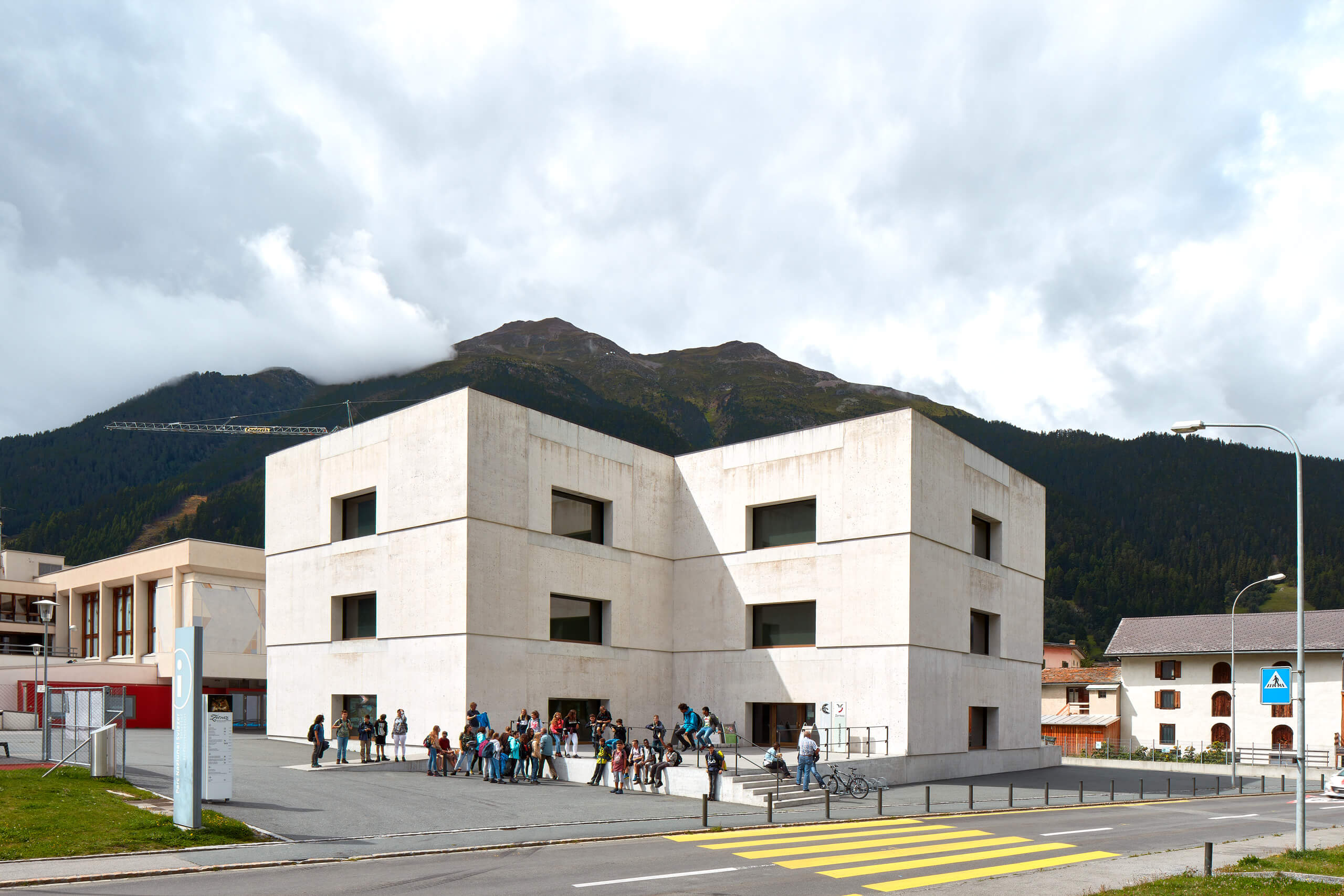 Schweizerischer Nationalpark – Zernez – Switzerland – Arch. Valerio Olgiati Schweizerischer Nationalpark – Zernez – Switzerland – Arch. Valerio Olgiati