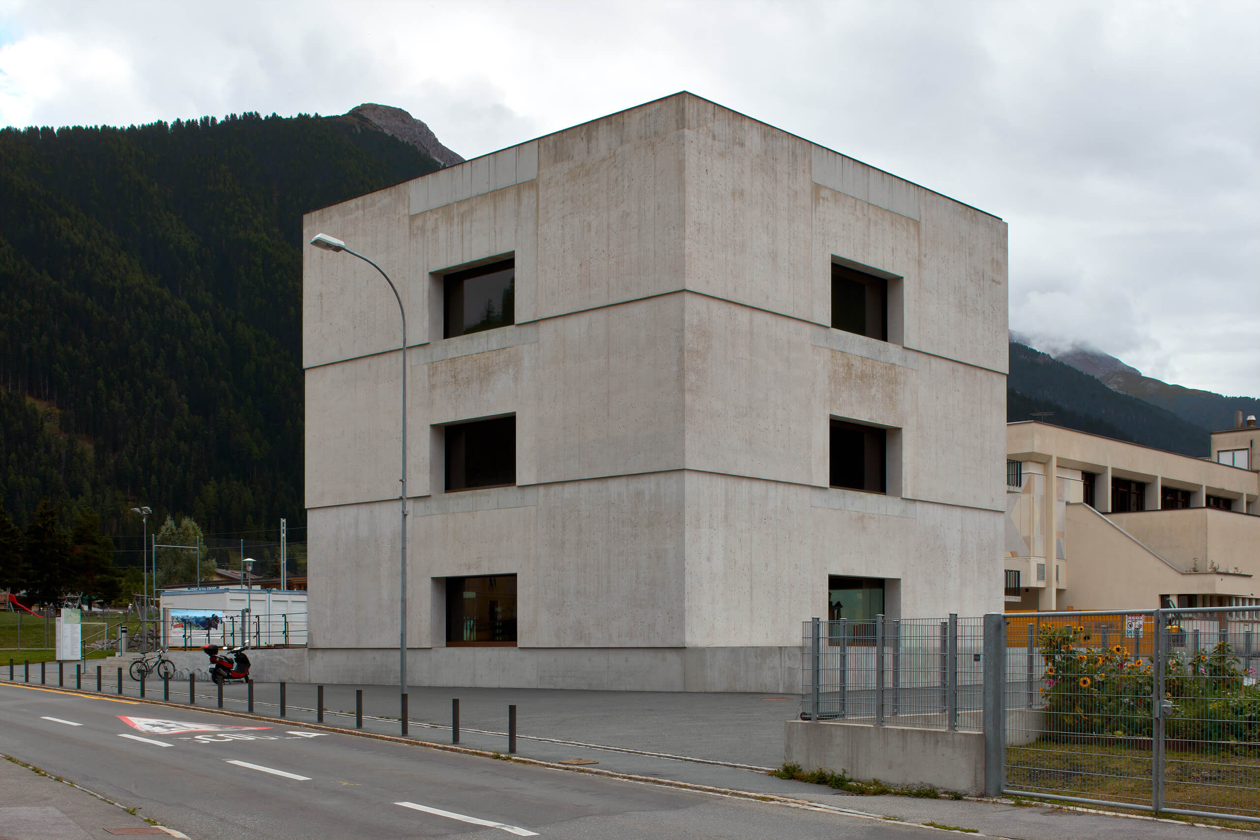 Schweizerischer Nationalpark – Zernez – Switzerland – Arch. Valerio Olgiati