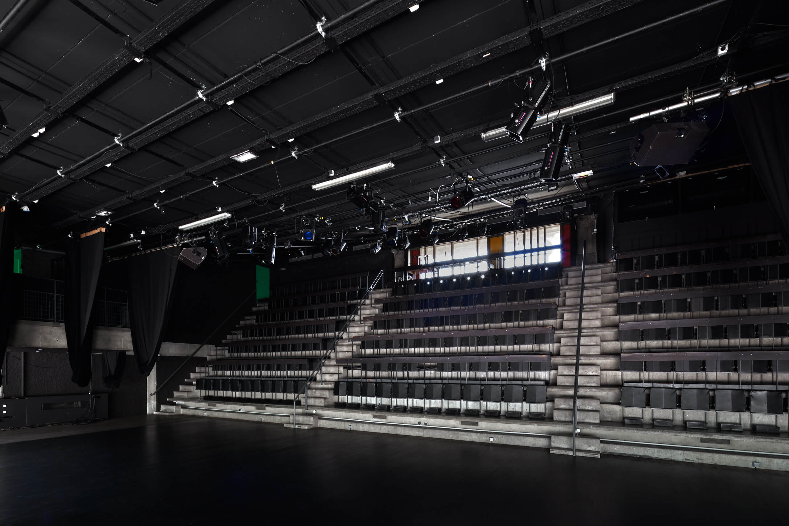 Federico_Covre_Le_Corbusier_Stadium_Firminy_2018_17