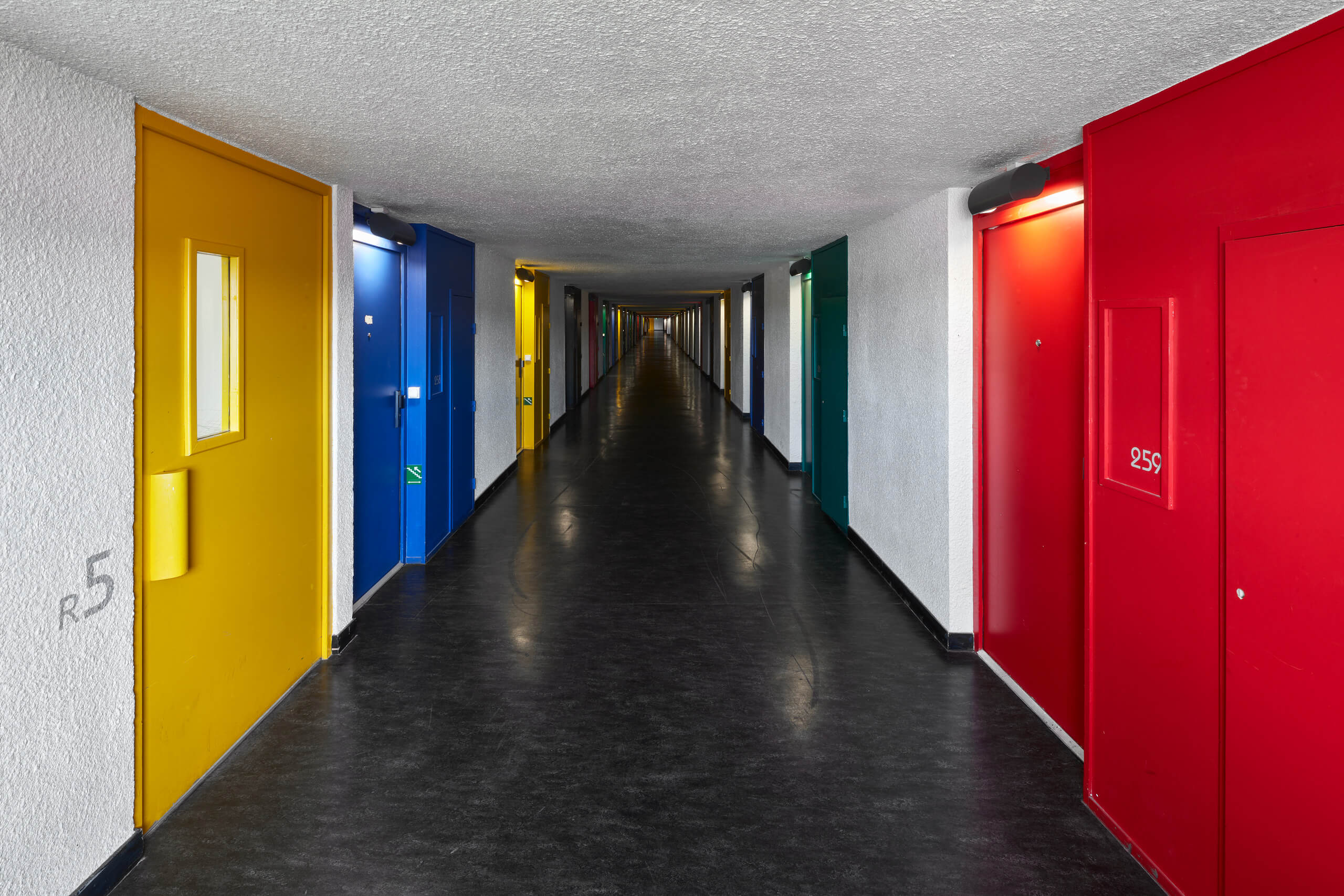 Federico_Covre_Unité_Firminy_Le_Corbusier_2018_58