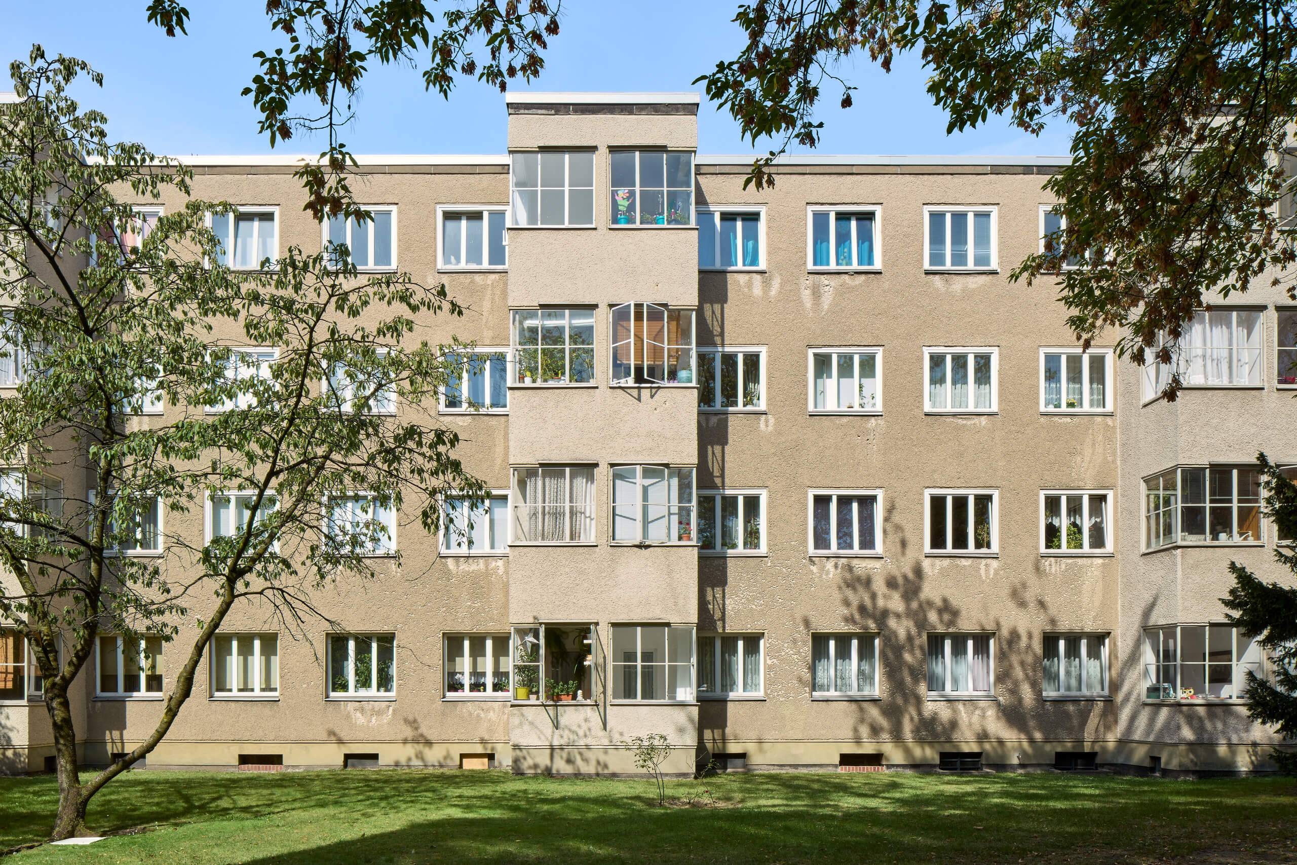 Friedrich Ebert Siedlung – Bruno Taut – Berlin – Germany Friedrich Ebert Siedlung – Bruno Taut – Berlin – Germany