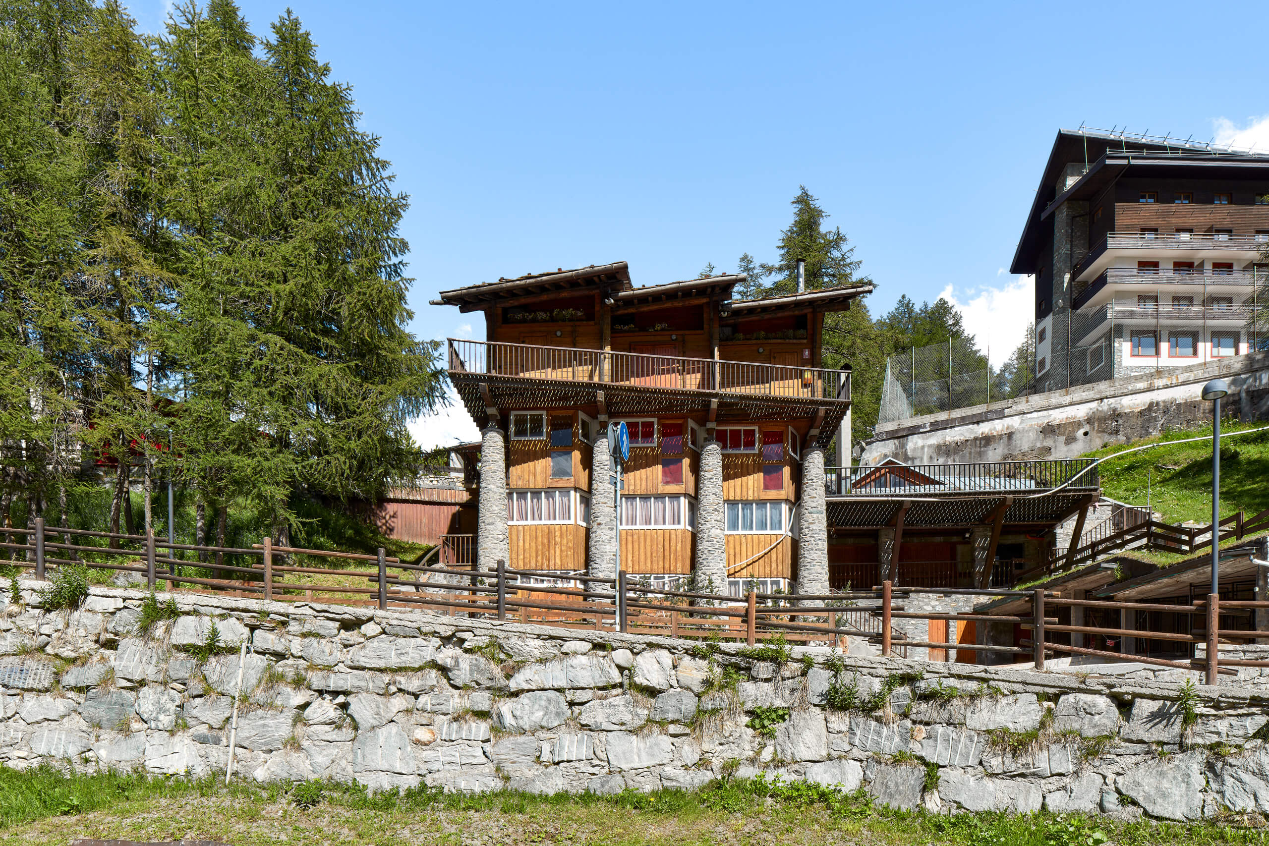 Rifugio Pirovano – Franco Albini Luigi Colombini – Valtourne Rifugio Pirovano – Franco Albini Luigi Colombini – Valtourne