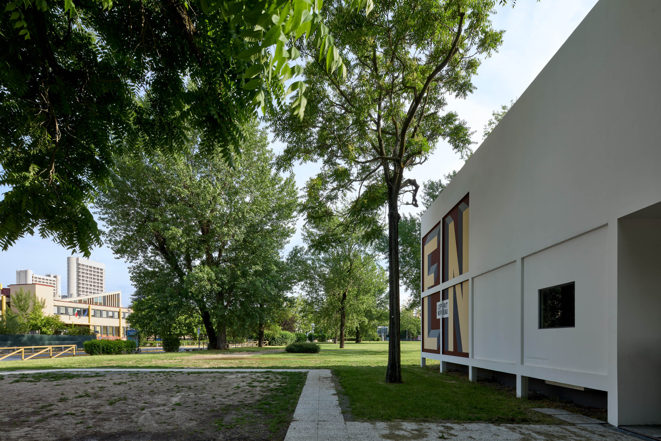 European Modern Architectural Heritage in the Twentieth-century