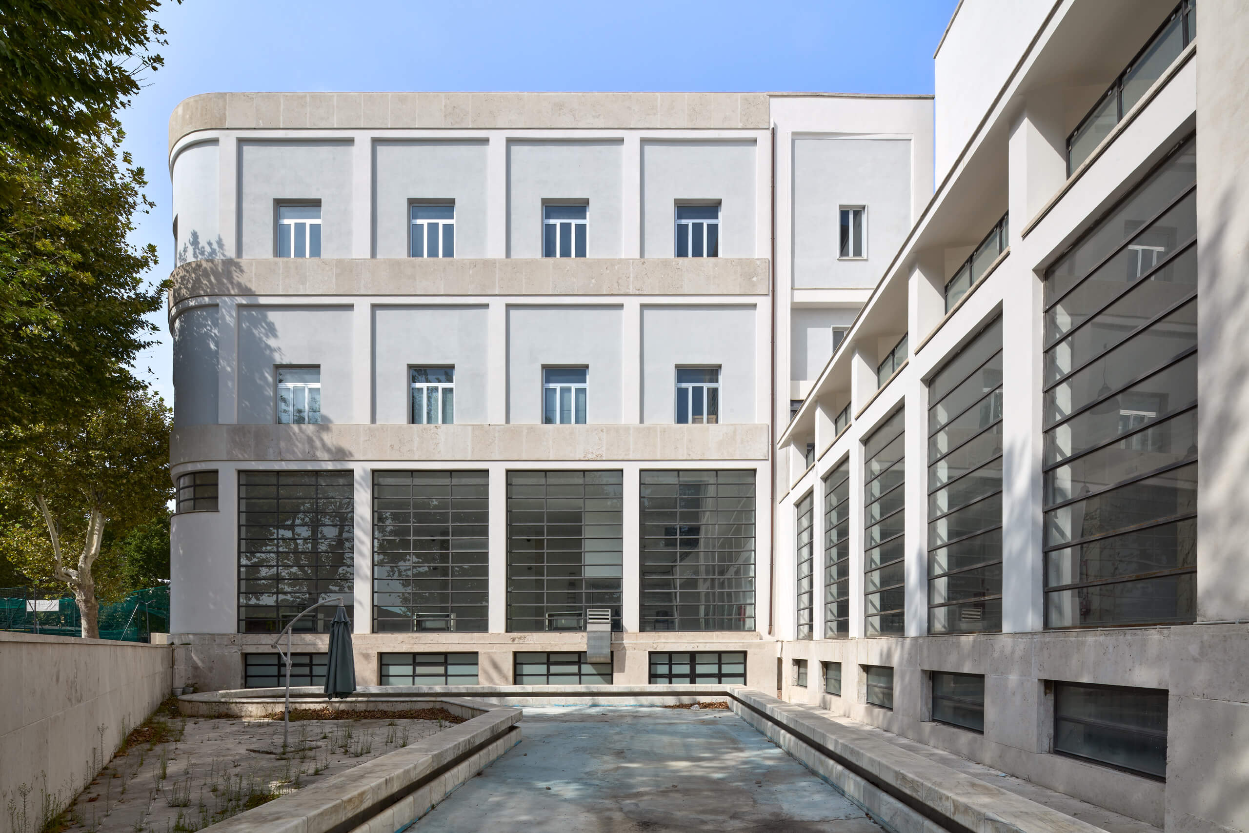 European Modern Architectural Heritage in the Twentieth-century European Modern Architectural Heritage in the Twentieth-century