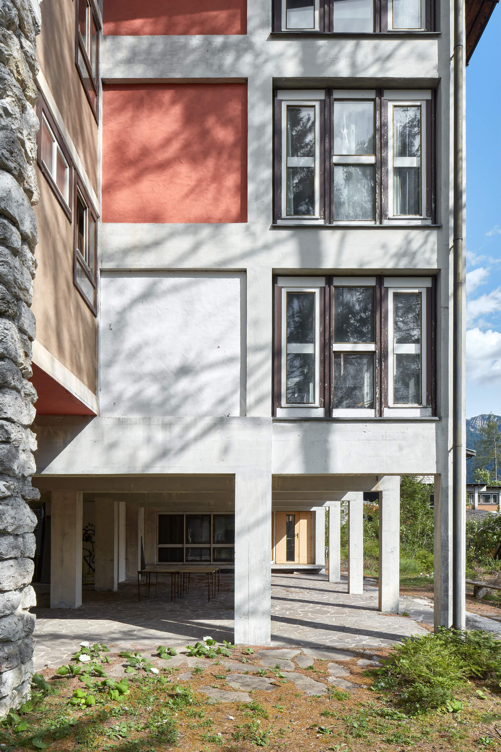 Colonia Montana ENI – Villaggio Turistico Agip – Arch. Edoardo Colonia Montana ENI – Villaggio Turistico Agip – Arch. Edoardo