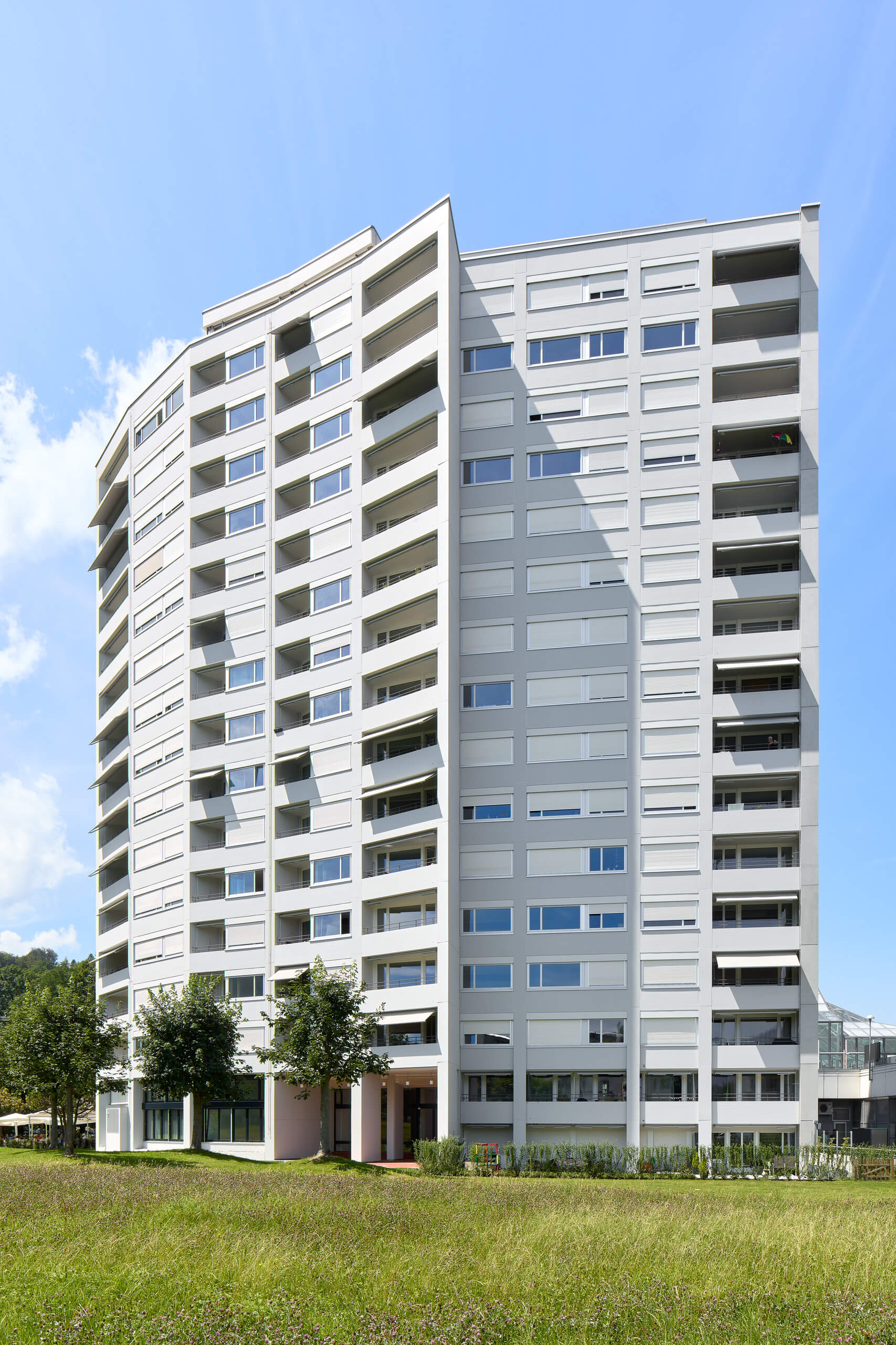 Schönbühl apartment house and commercial centre – Arch. Alvar Aalto – Luzern – Switzerland
