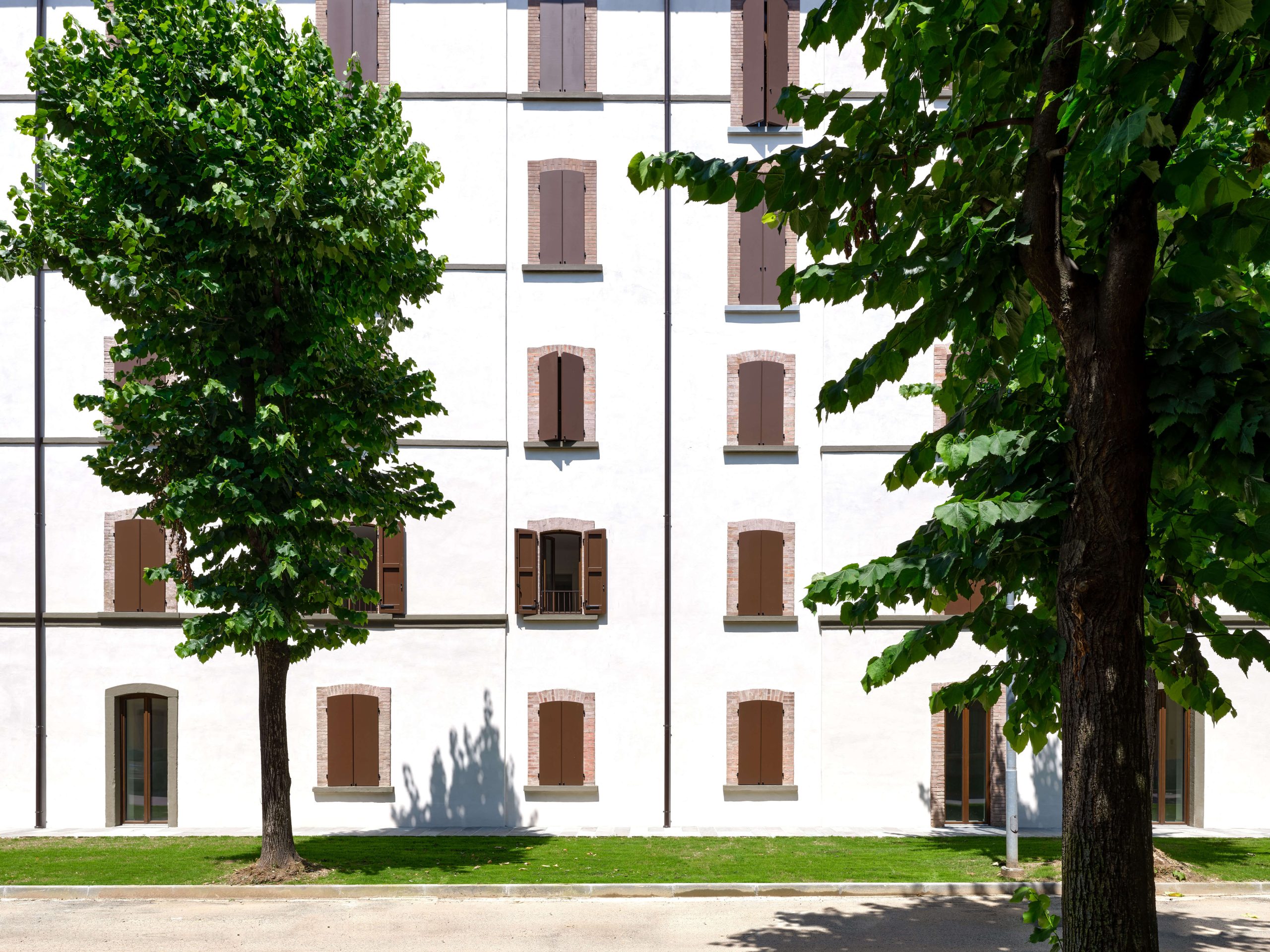 Largo Case Operaie – ARW Associates – Palazzolo sull’Oglio BS – Italy Largo Case Operaie – ARW Associates – Palazzolo sull’Oglio BS – Italy