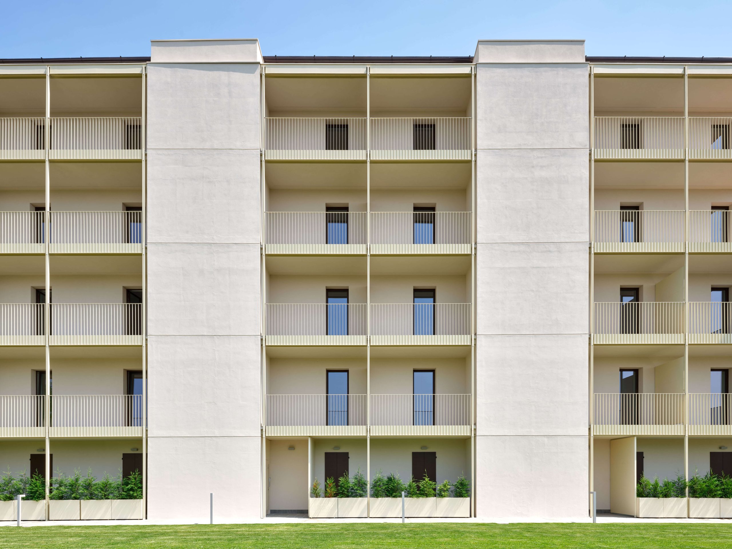 Largo Case Operaie – ARW Associates – Palazzolo sull’Oglio BS – Italy Largo Case Operaie – ARW Associates – Palazzolo sull’Oglio BS – Italy