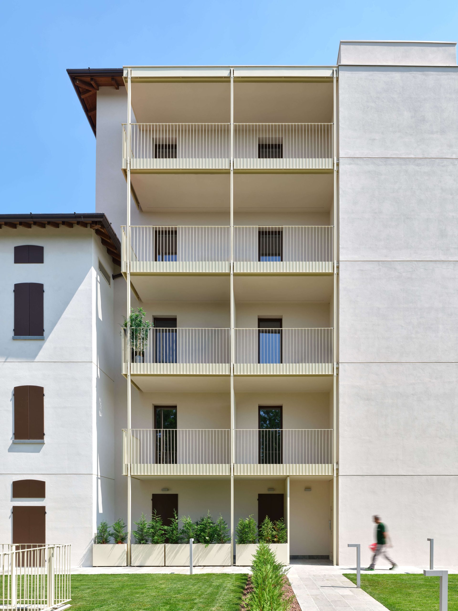 Largo Case Operaie – ARW Associates – Palazzolo sull’Oglio BS – Italy Largo Case Operaie – ARW Associates – Palazzolo sull’Oglio BS – Italy