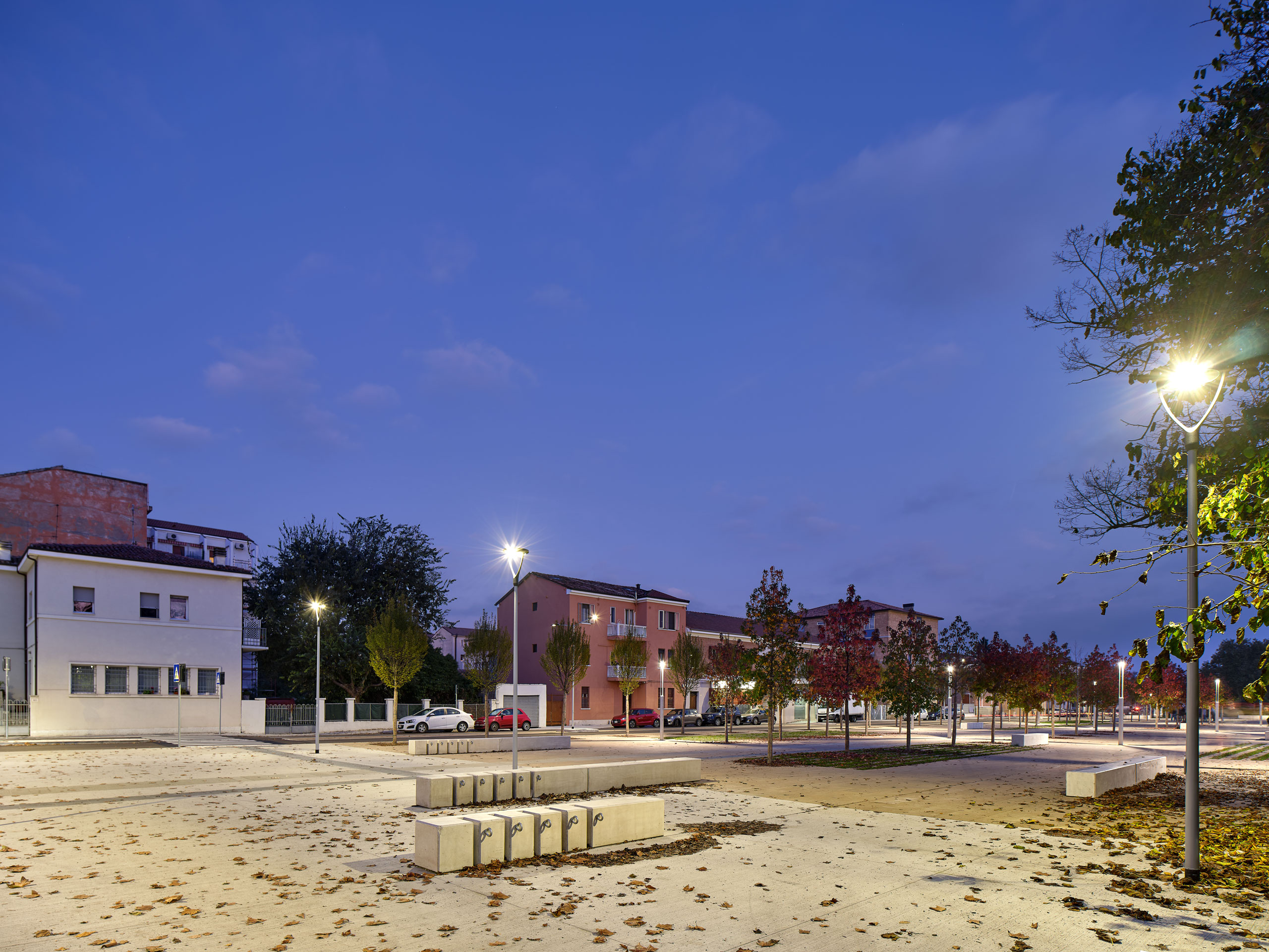 MATE – Piazza Rampari – Ferrara MATE – Piazza Rampari – Ferrara