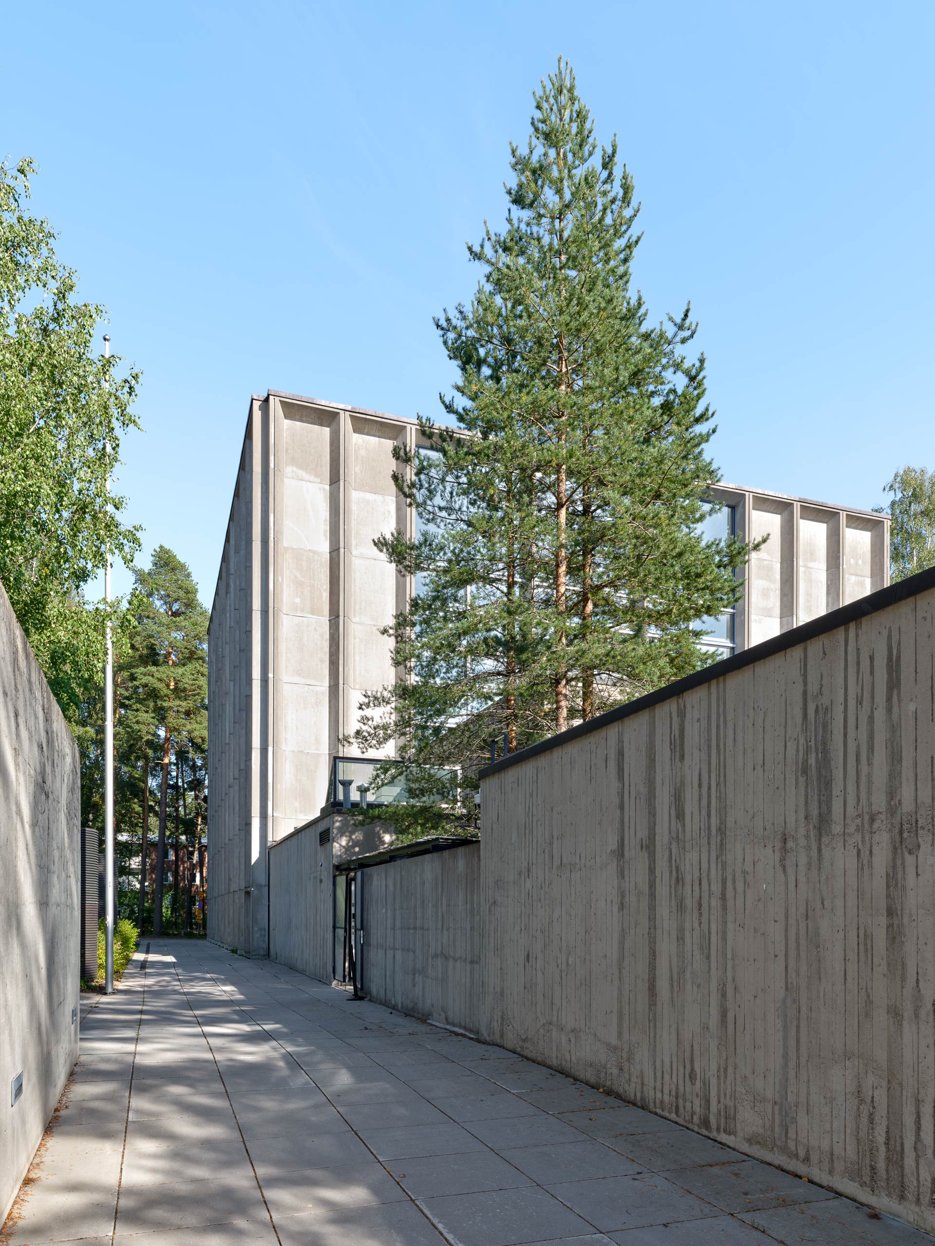Tapiola Church – Tapiolan Kirkko- Arch. Aarno Ruusuvuori – Espoo – Finland Tapiola Church – Tapiolan Kirkko- Arch. Aarno Ruusuvuori – Espoo – Finland