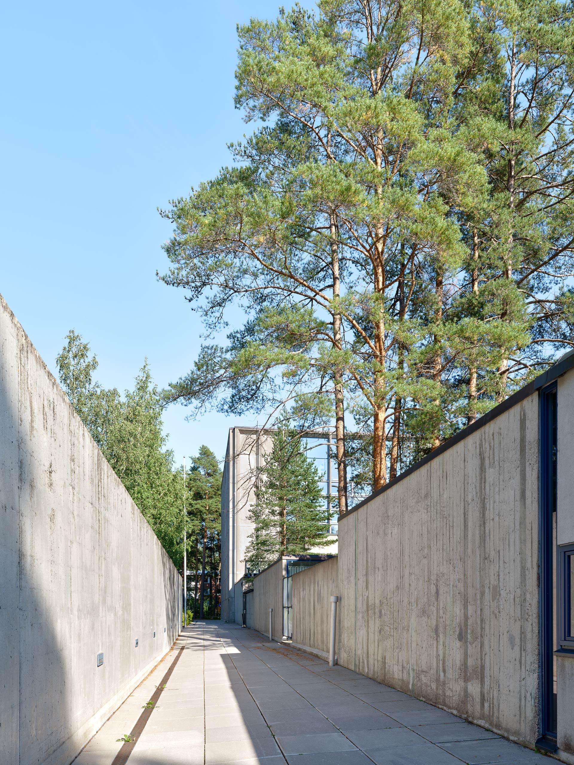 Tapiola Church – Tapiolan Kirkko- Arch. Aarno Ruusuvuori – Espoo – Finland Tapiola Church – Tapiolan Kirkko- Arch. Aarno Ruusuvuori – Espoo – Finland