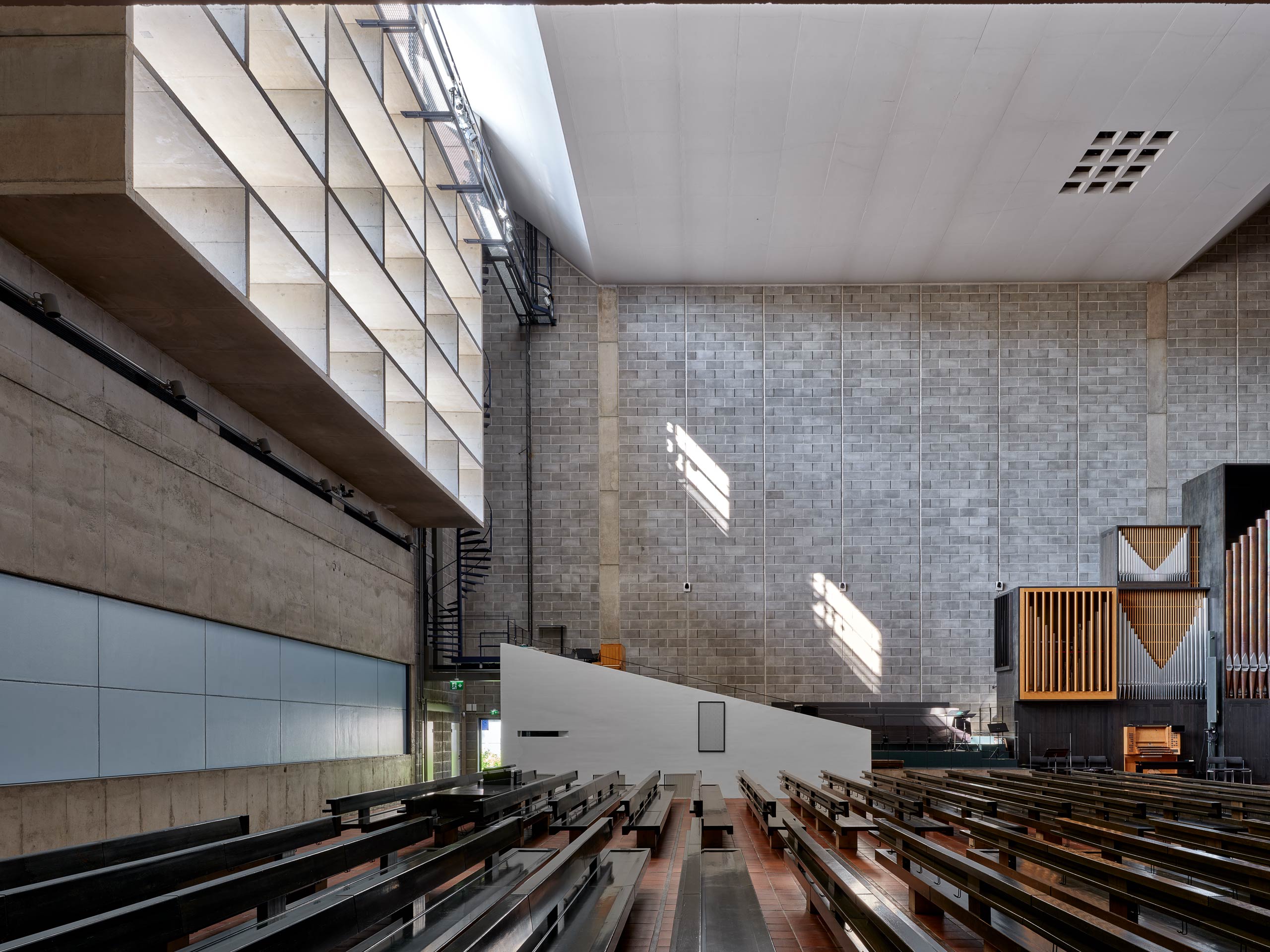 Tapiola Church – Tapiolan Kirkko- Arch. Aarno Ruusuvuori – Espoo – Finland Tapiola Church – Tapiolan Kirkko- Arch. Aarno Ruusuvuori – Espoo – Finland