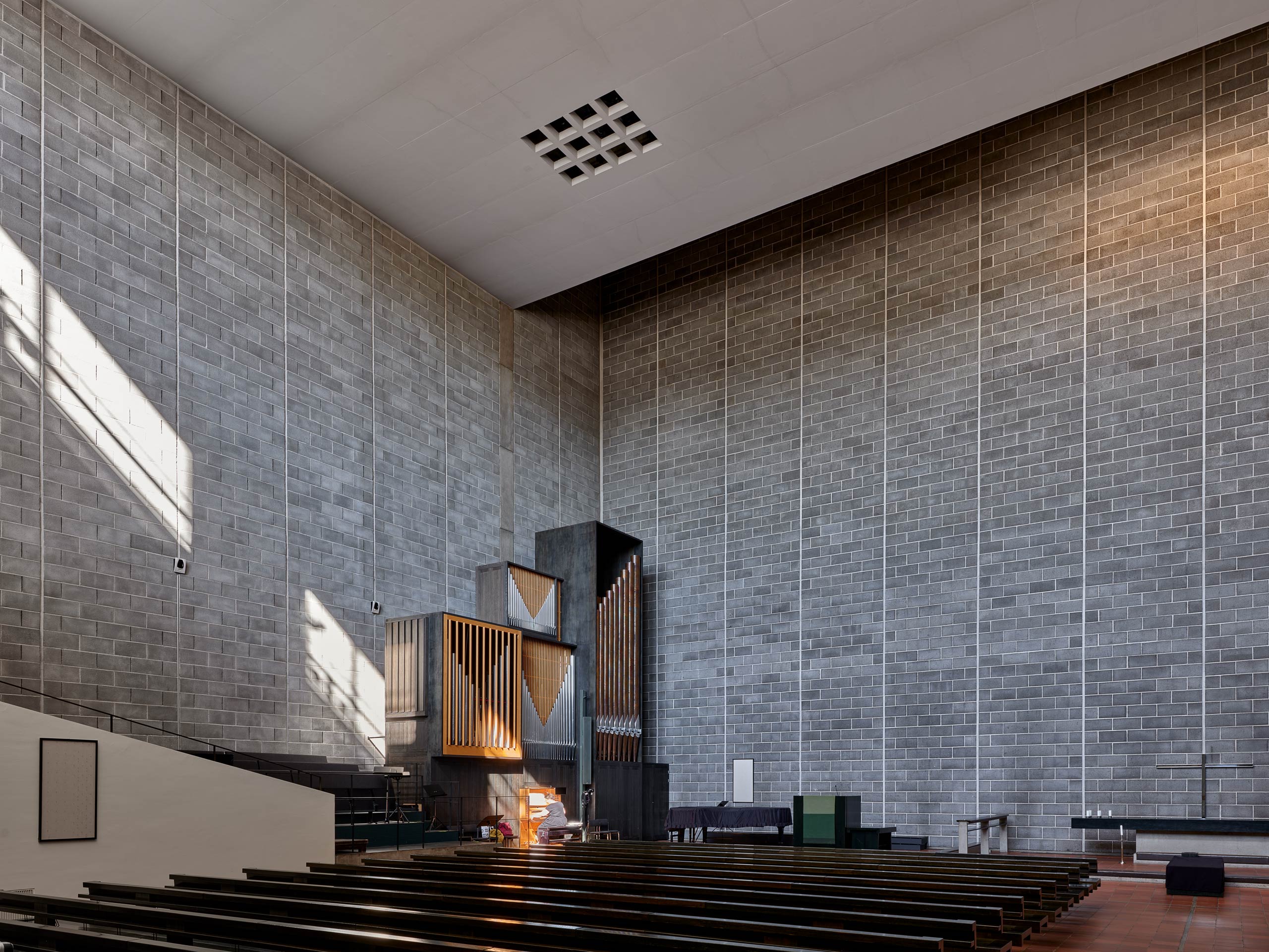 Tapiola Church – Tapiolan Kirkko- Arch. Aarno Ruusuvuori – Espoo – Finland Tapiola Church – Tapiolan Kirkko- Arch. Aarno Ruusuvuori – Espoo – Finland