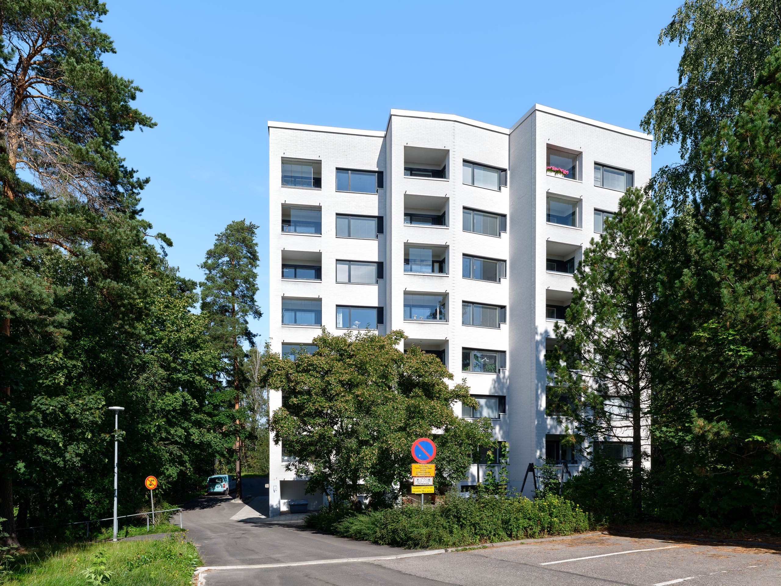 Tapiola Apartmant Buildings – Arch. Alvar Aalto – Espoo – Finland Tapiola Apartmant Buildings – Arch. Alvar Aalto – Espoo – Finland