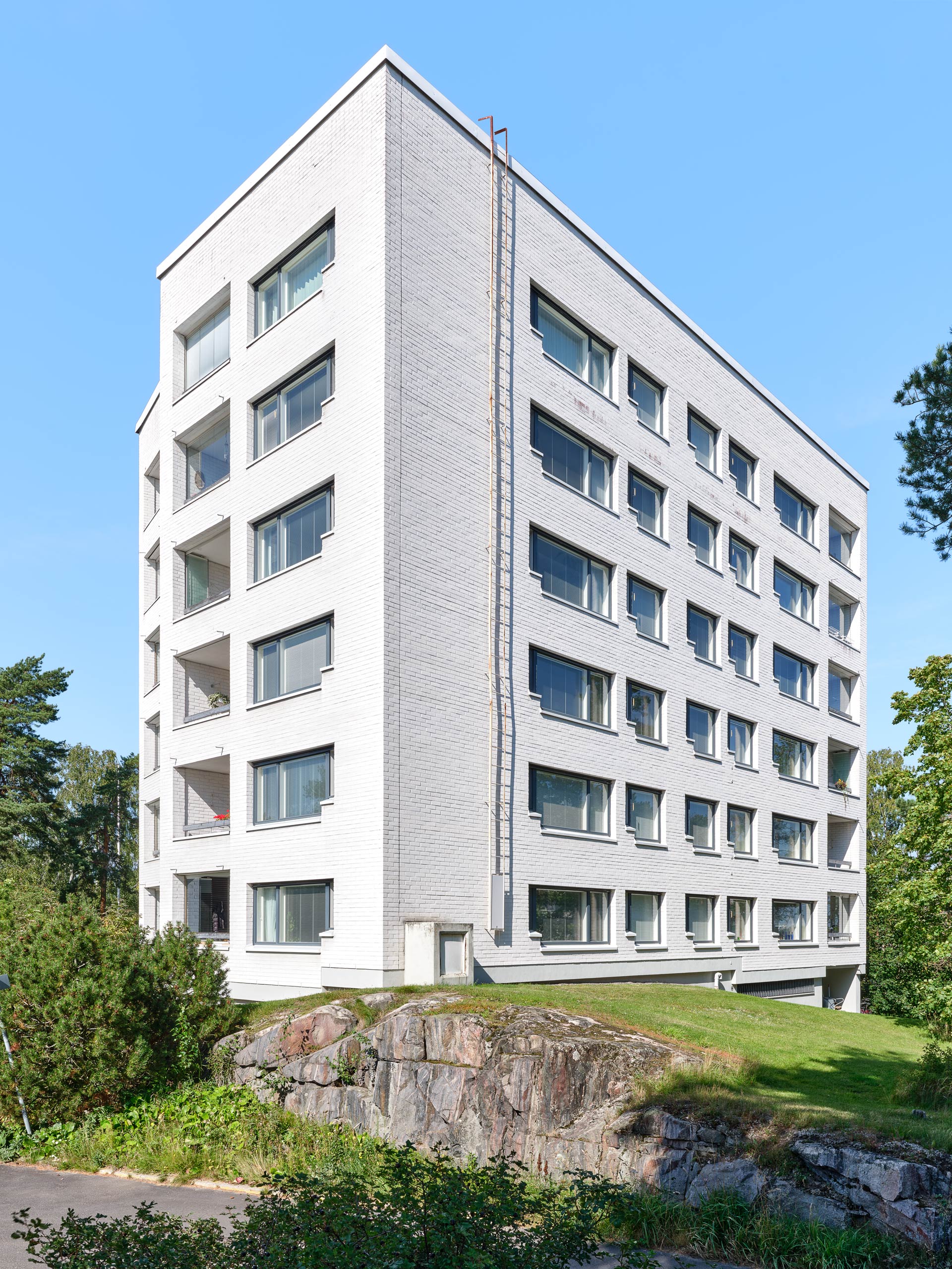 Tapiola Apartmant Buildings – Arch. Alvar Aalto – Espoo – Finland Tapiola Apartmant Buildings – Arch. Alvar Aalto – Espoo – Finland