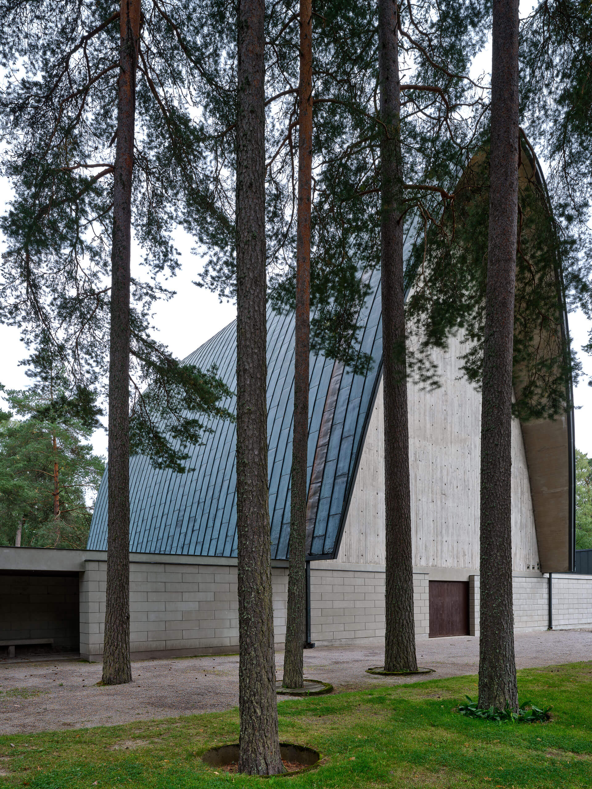 Vatiala Funerary Chapel – Arch. Viljo Ravell – Kangasala – Tampere – Finland Vatiala Funerary Chapel – Arch. Viljo Ravell – Kangasala – Tampere – Finland