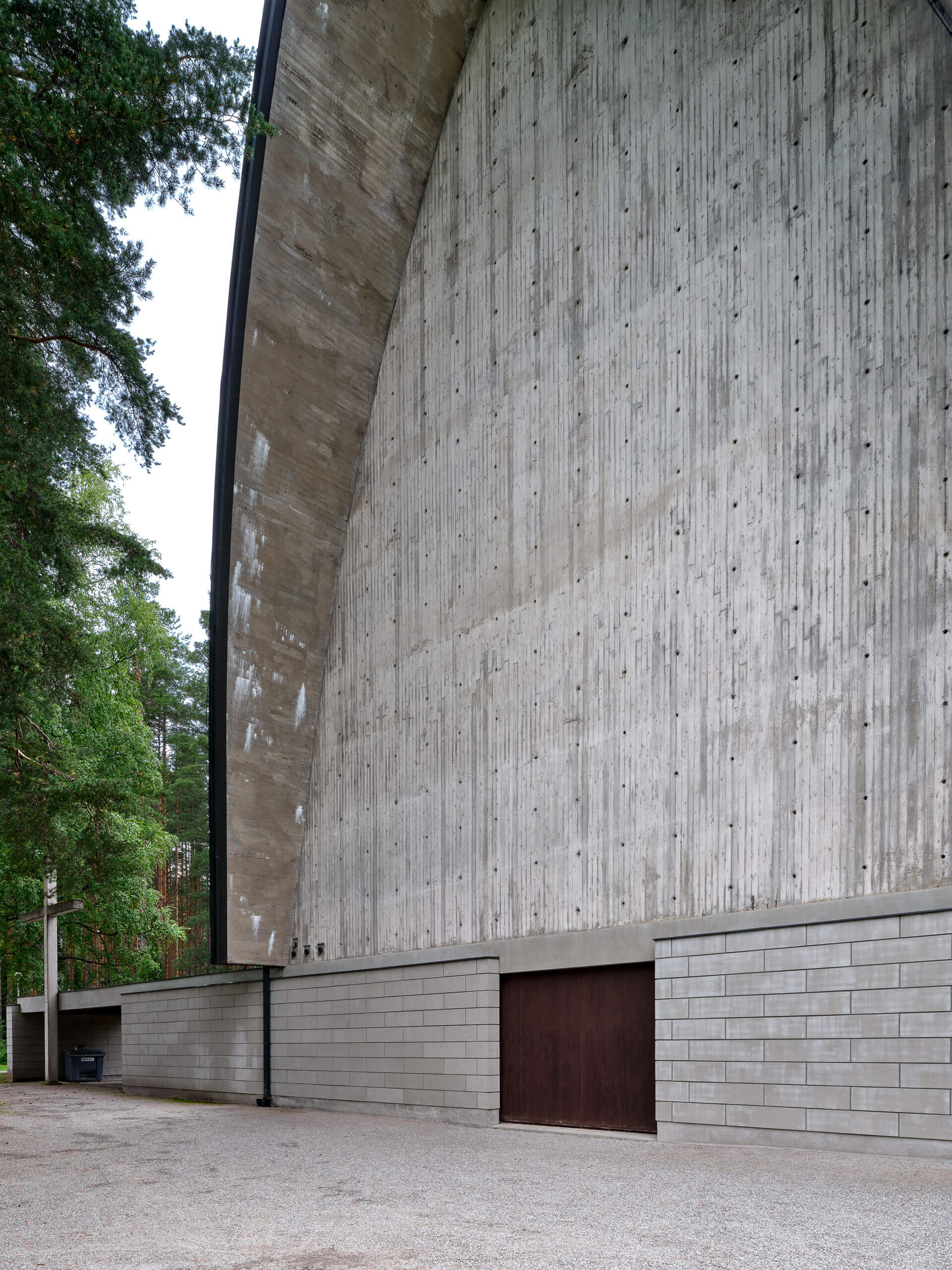Vatiala Funerary Chapel – Arch. Viljo Ravell – Kangasala – Tampere – Finland Vatiala Funerary Chapel – Arch. Viljo Ravell – Kangasala – Tampere – Finland
