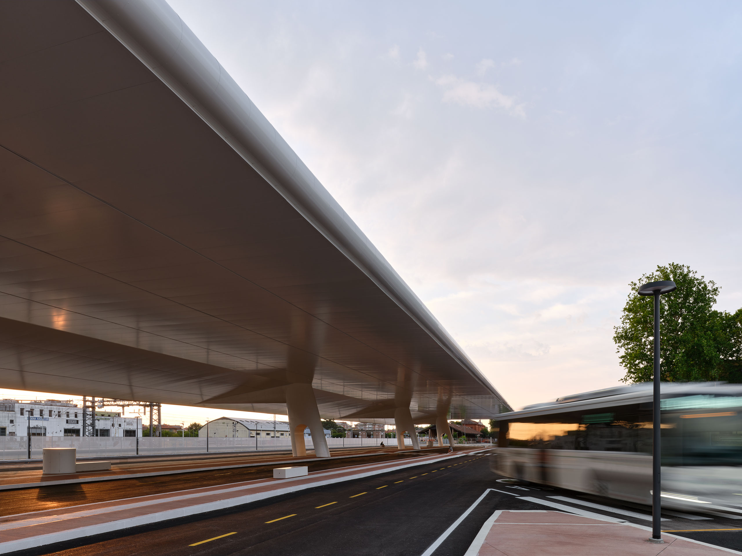 Nuova Autostazione Cesena – Studio Associato Barbieri Tappi + MATE – Cesena Nuova Autostazione Cesena – Studio Associato Barbieri Tappi + MATE – Cesena