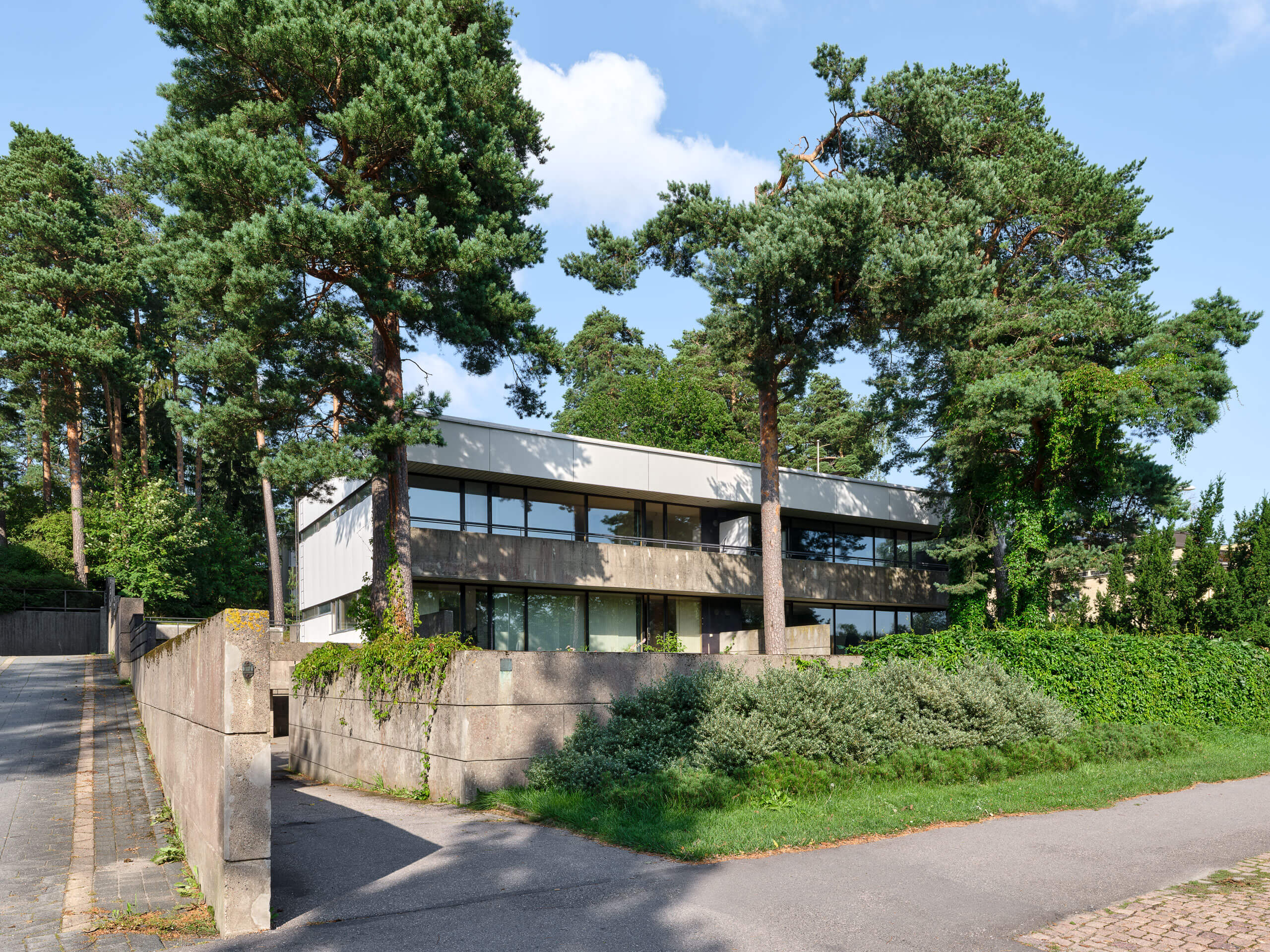 Munkkiniemenranta 37 – Arch. Viljo Ravell – Helsinki – Finland