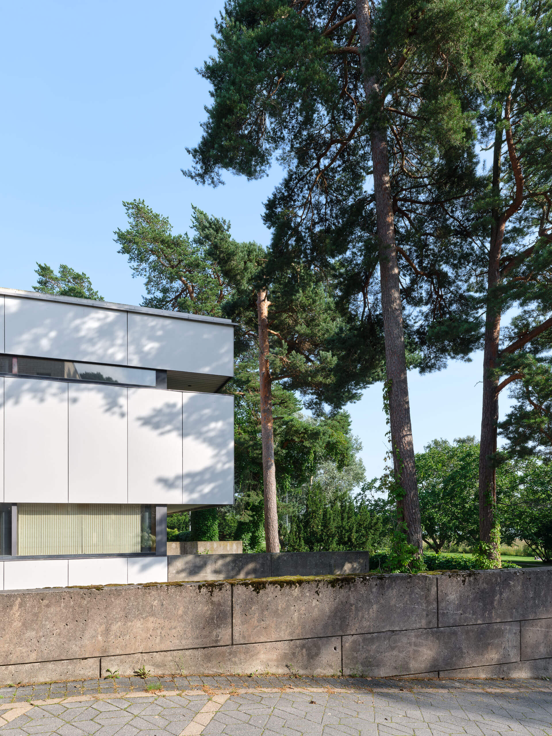 Munkkiniemenranta 37 – Arch. Viljo Ravell – Helsinki – Finland