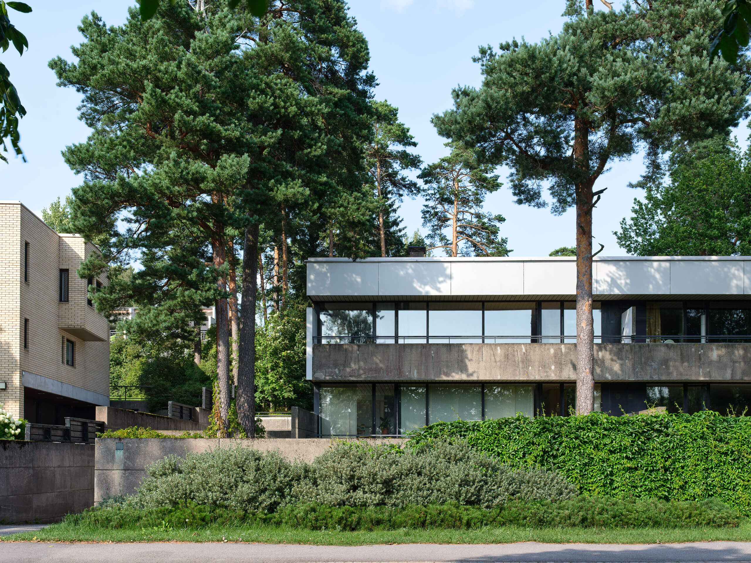 Munkkiniemenranta 37 – Arch. Viljo Ravell – Helsinki – Finland