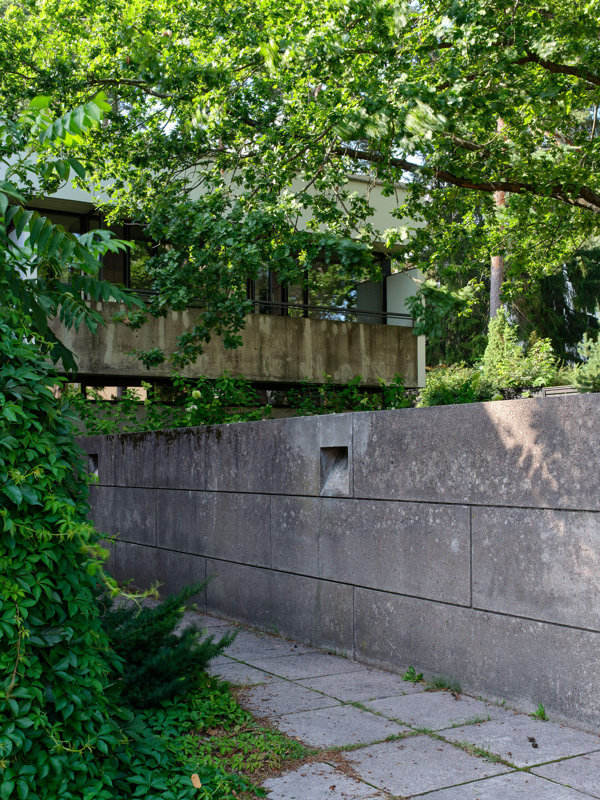 Munkkiniemenranta 37 – Arch. Viljo Ravell – Helsinki – Finland