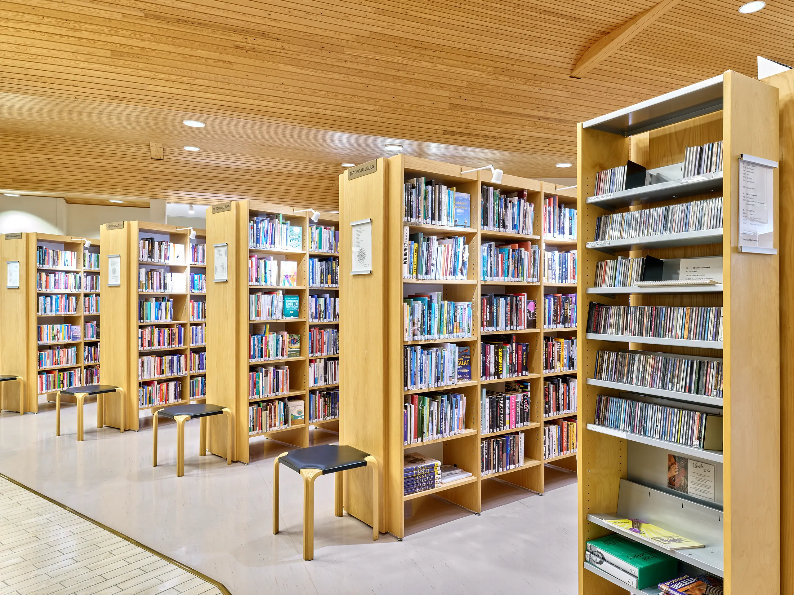 Alajärvi City Library - Arch. Alvar Aalto - Arch. Elissa Aalto - Alajärvi - Finland