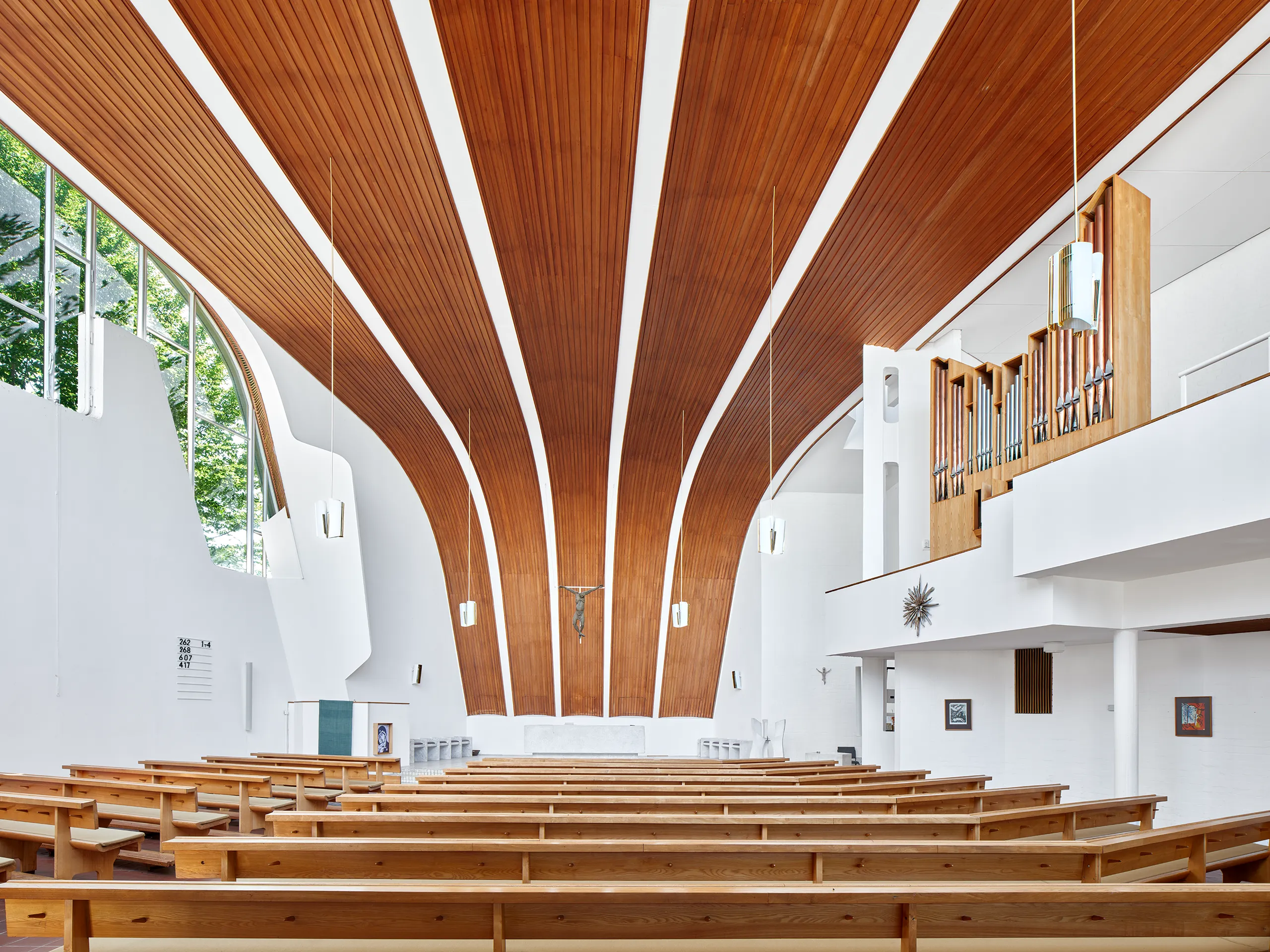 Federico-Covre_Alvar-Elissa-Aalto_Heilig-Geist-Kirche_1959-1962_Wolfsburg_DE_2026_35 Heilig-Geist-Kirche - Alvar Aalto - Wolfsburg - Germany