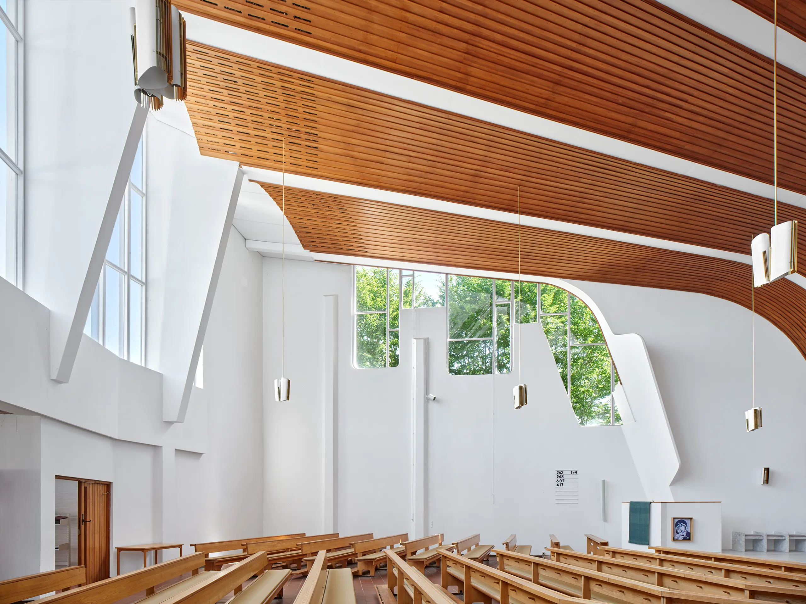 Federico-Covre_Alvar-Elissa-Aalto_Heilig-Geist-Kirche_1959-1962_Wolfsburg_DE_2026_38 Heilig-Geist-Kirche - Alvar Aalto - Wolfsburg - Germany